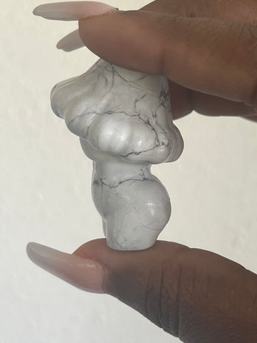 Howlite goddess mushroom